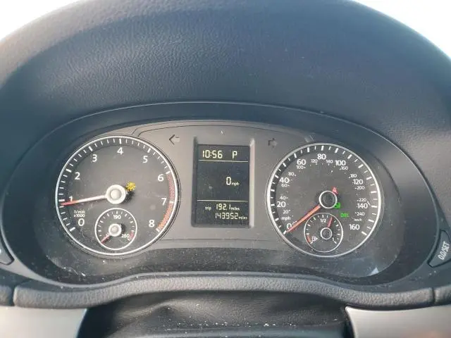 2015 VOLKSWAGEN PASSAT S  