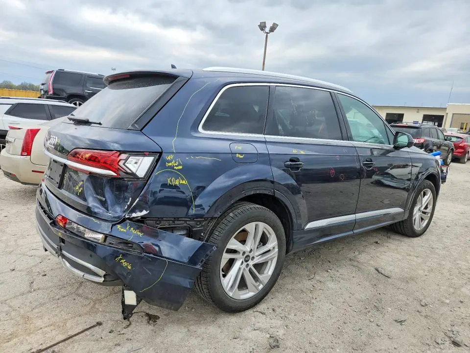 2024 AUDI Q7 PREMIUM  