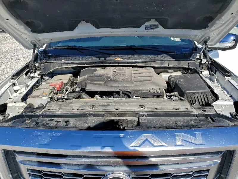 2024 NISSAN TITAN PRO-4X  