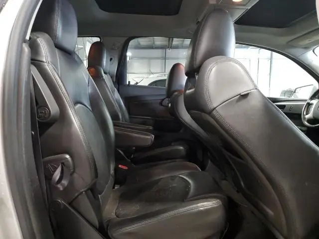 2011 CHEVROLET TRAVERSE LT  