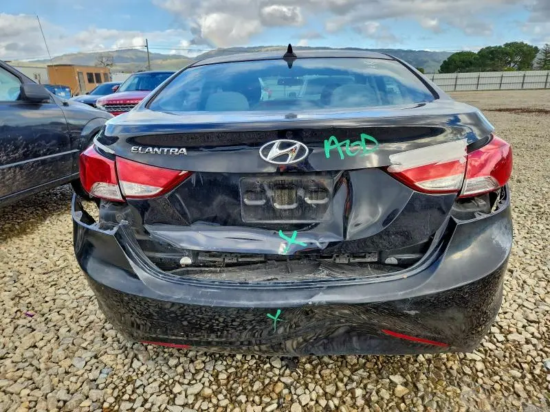 2013 HYUNDAI ELANTRA GLS  