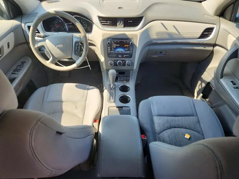 2015 CHEVROLET TRAVERSE LS  