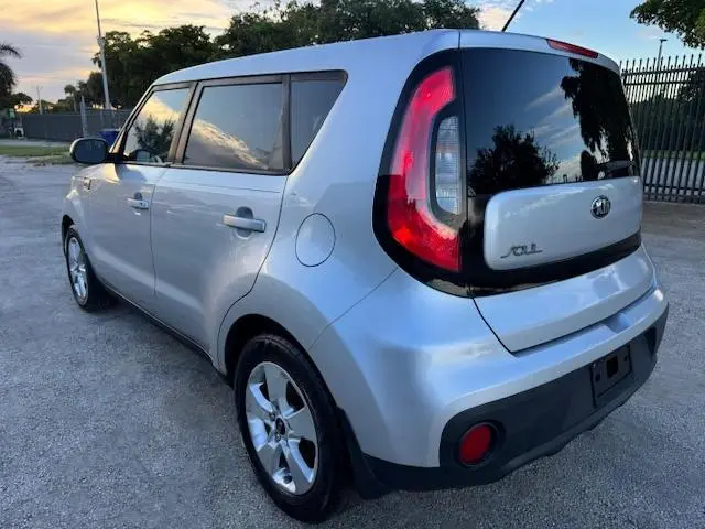 2018 KIA SOUL