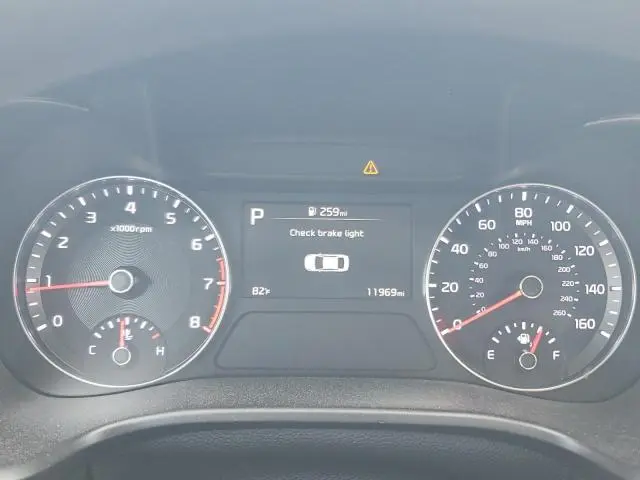 2023 KIA FORTE LX  