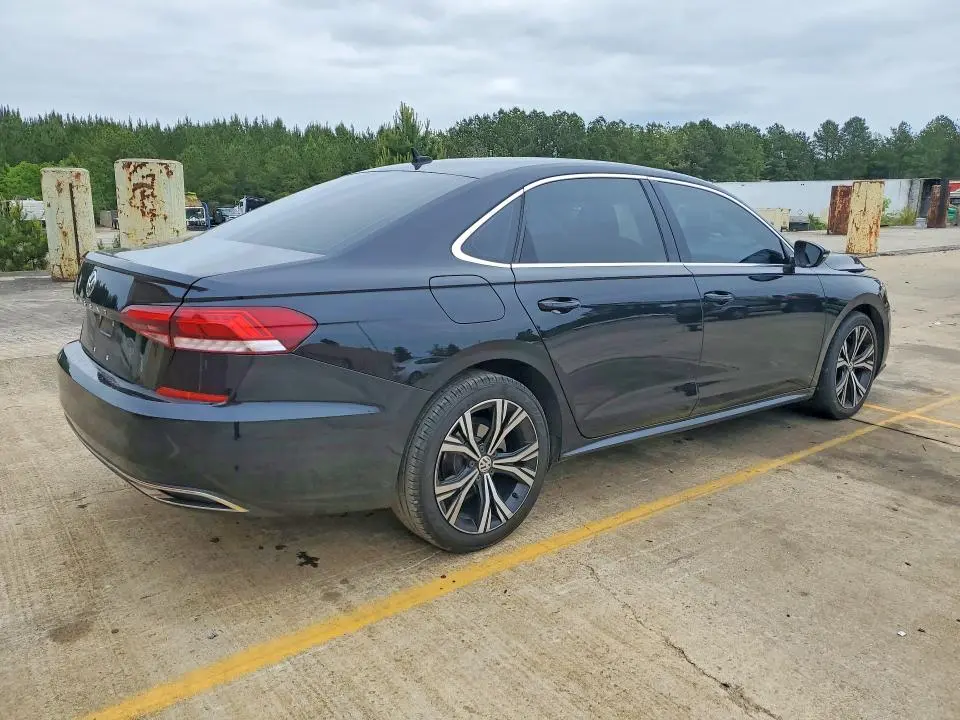 2021 VOLKSWAGEN PASSAT SE  