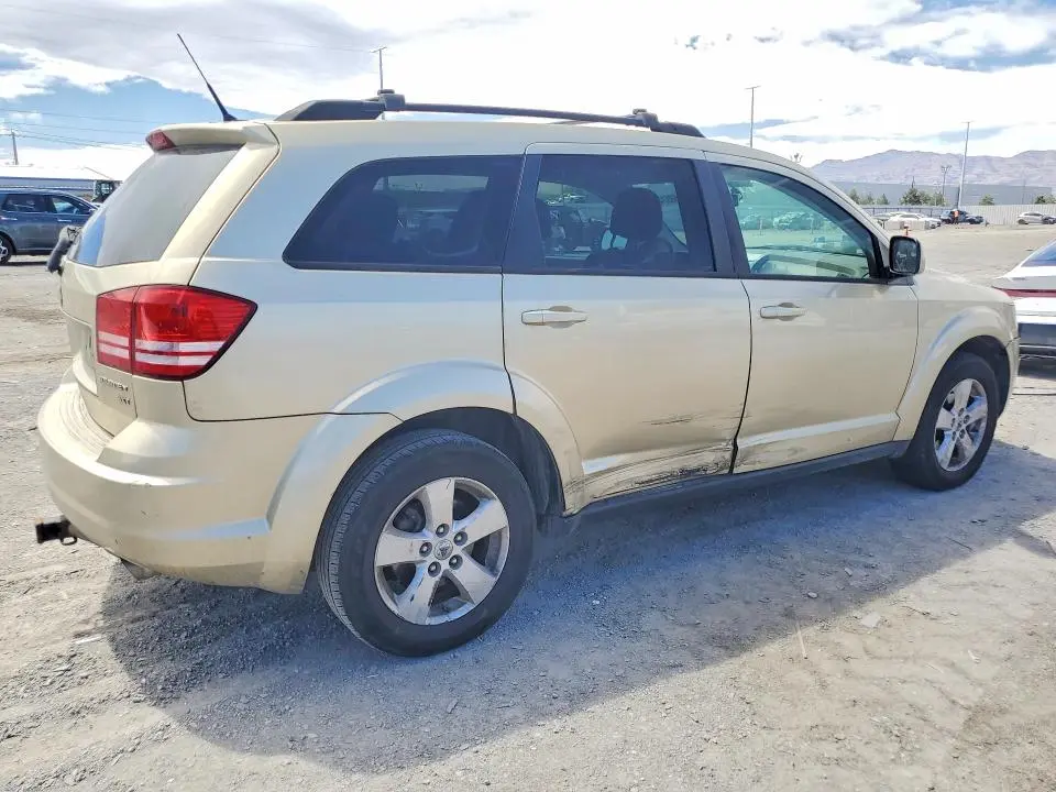 2010 DODGE JOURNEY SXT  