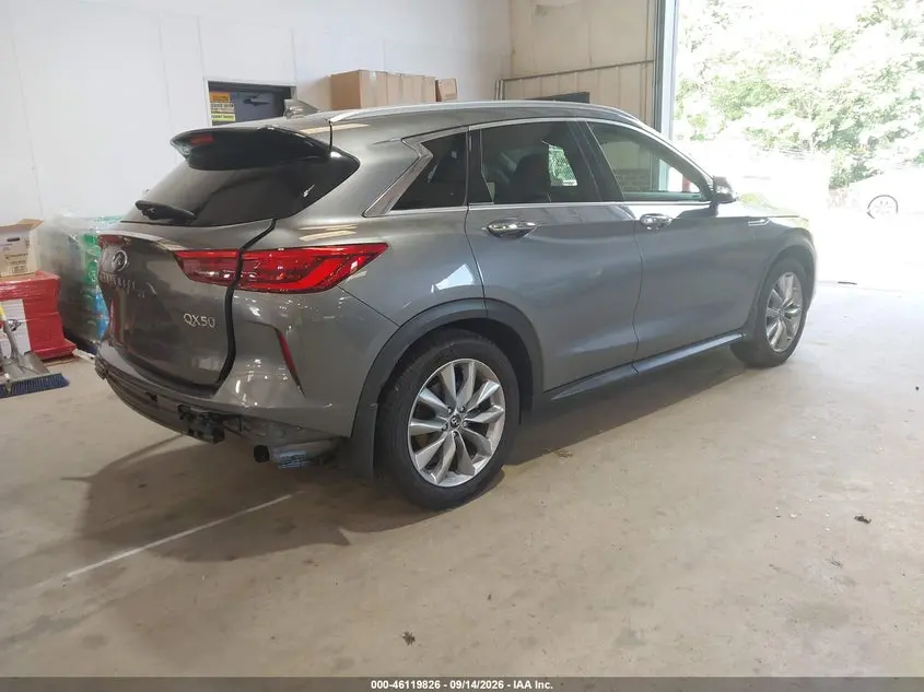 2019 INFINITI QX50 LUXE