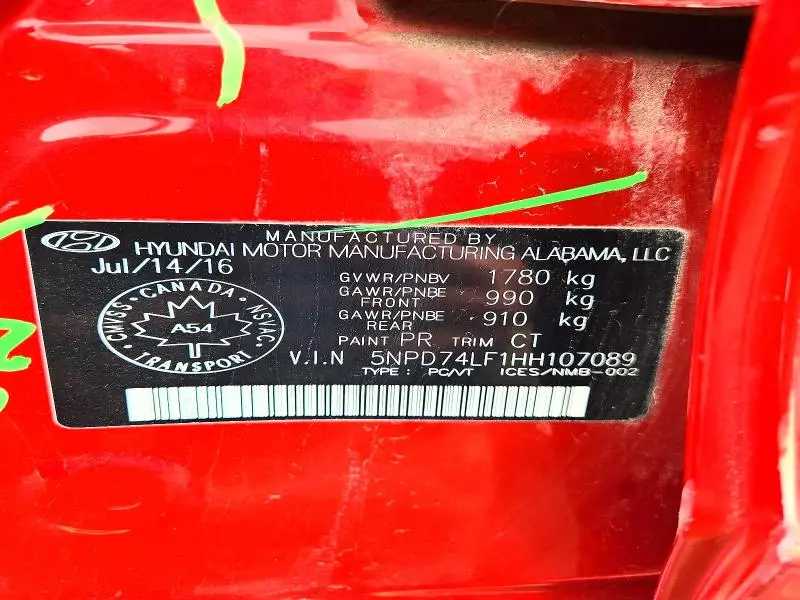 2017 HYUNDAI ELANTRA SE  