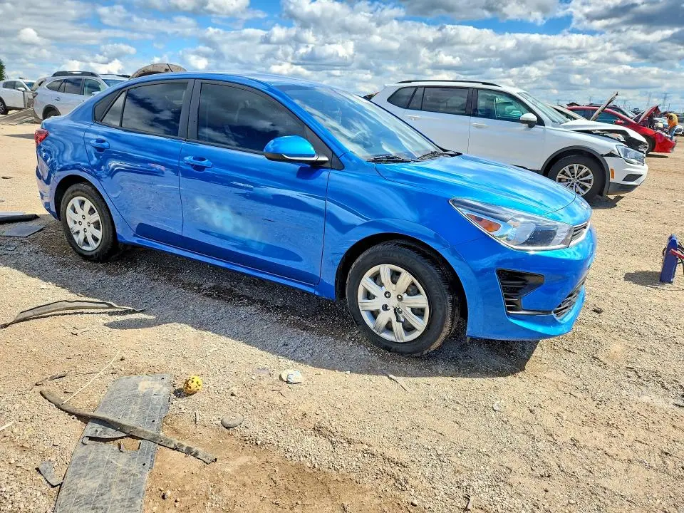 2021 KIA RIO S  