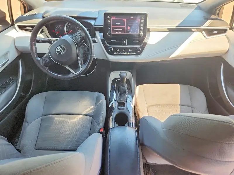 2020 TOYOTA COROLLA SE  