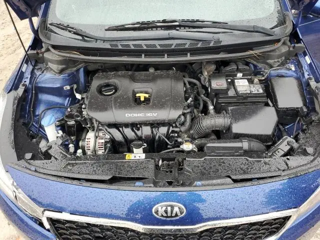2017 KIA FORTE LX  