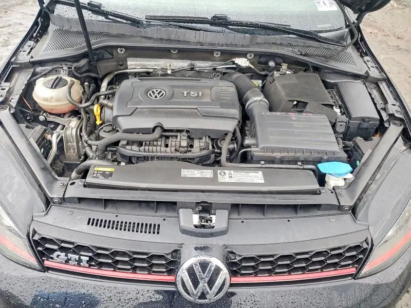 2015 VOLKSWAGEN GTI   