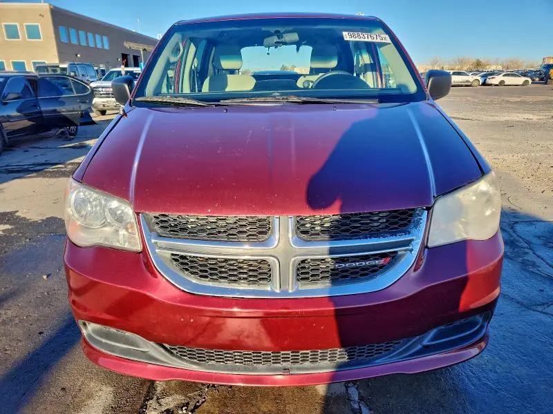 2018 DODGE GRAND CARAVAN SE  