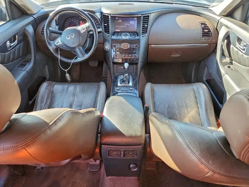 2011 INFINITI FX35   