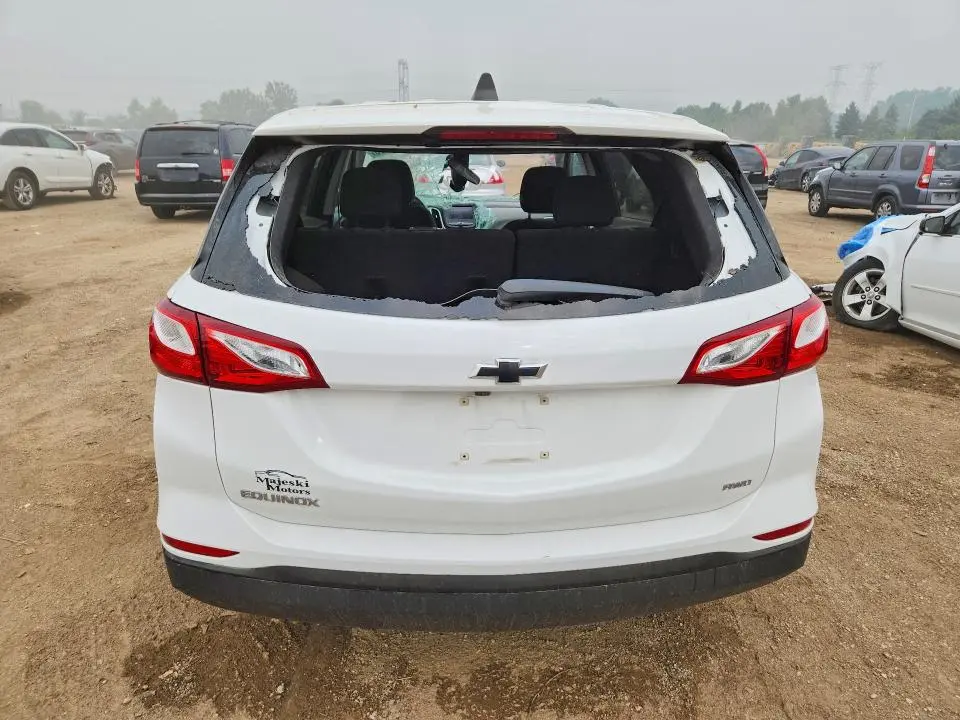 2021 CHEVROLET EQUINOX LS  