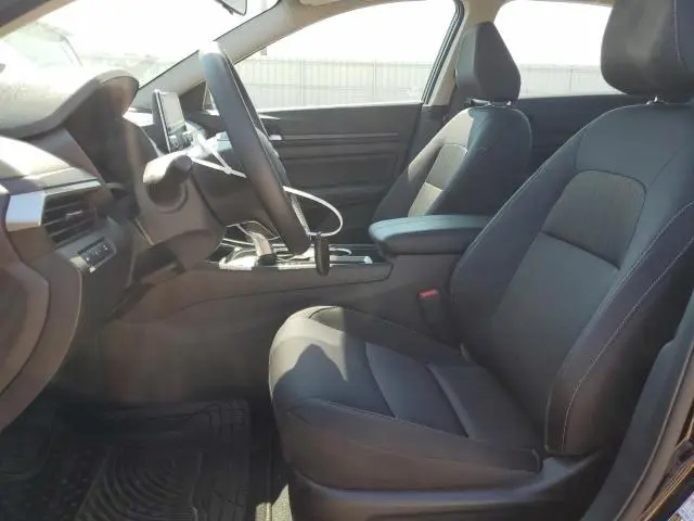 2024 NISSAN ALTIMA SV  