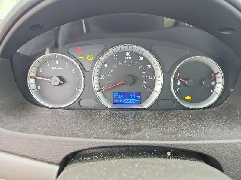 2010 HYUNDAI SONATA GLS  