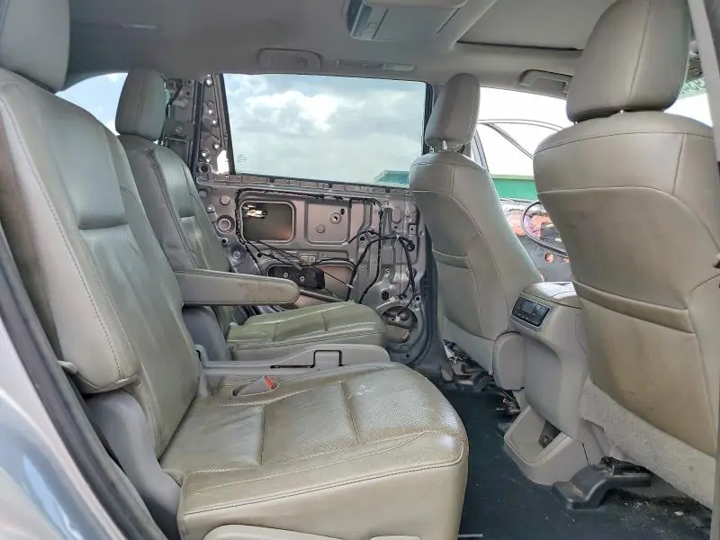 2014 TOYOTA HIGHLANDER LIMITED  