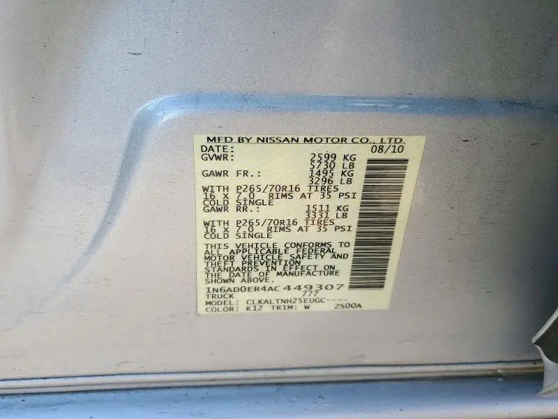 2010 NISSAN FRONTIER SE V6  