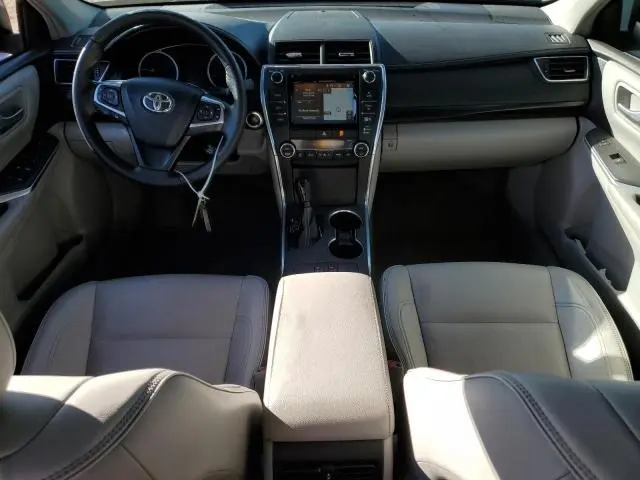 2015 TOYOTA CAMRY LE  