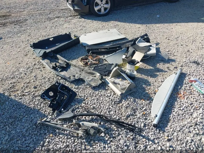 2011 TOYOTA PRIUS TWO