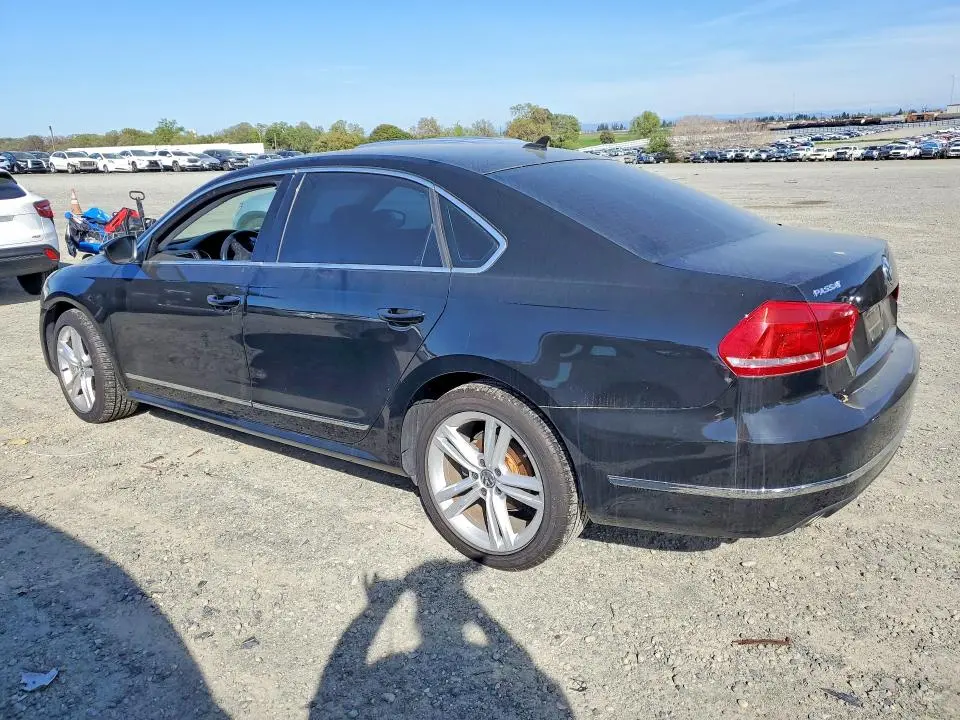 2012 VOLKSWAGEN PASSAT SEL  