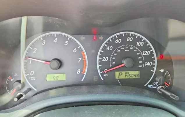 2011 TOYOTA COROLLA LE  