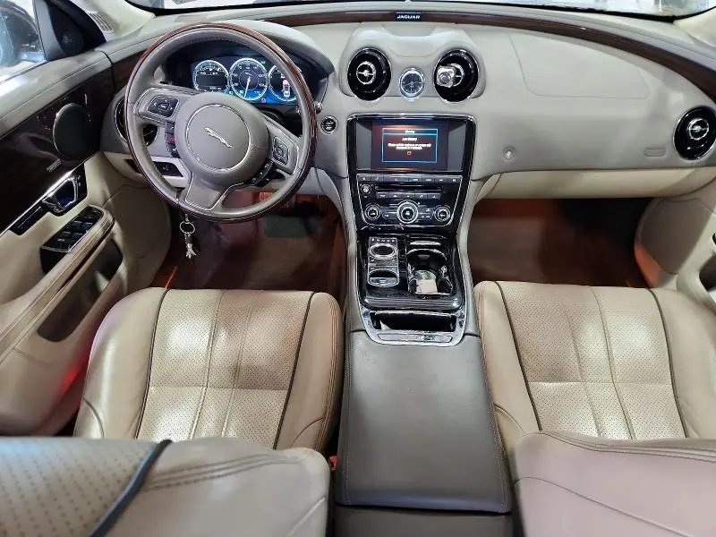 2015 JAGUAR XJL PORTFOLIO  