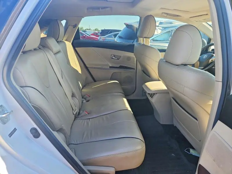 2012 TOYOTA VENZA XLE  