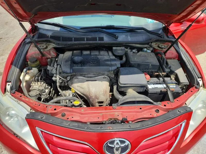 2011 TOYOTA CAMRY LE  