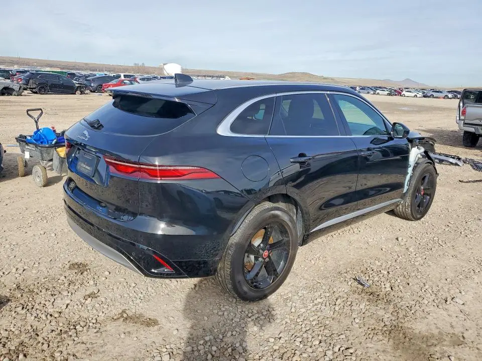2023 JAGUAR F-PACE S  