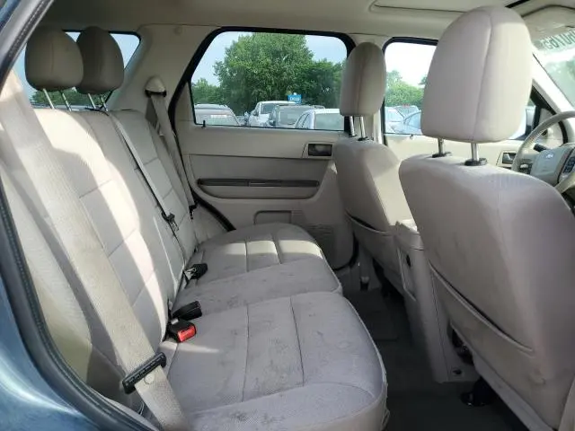 2011 FORD ESCAPE XLT  
