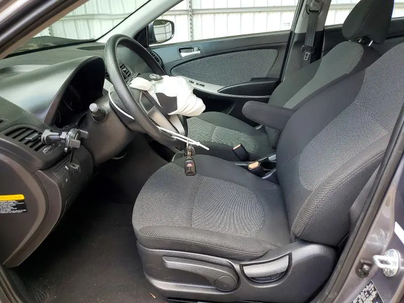 2014 HYUNDAI ACCENT GS  