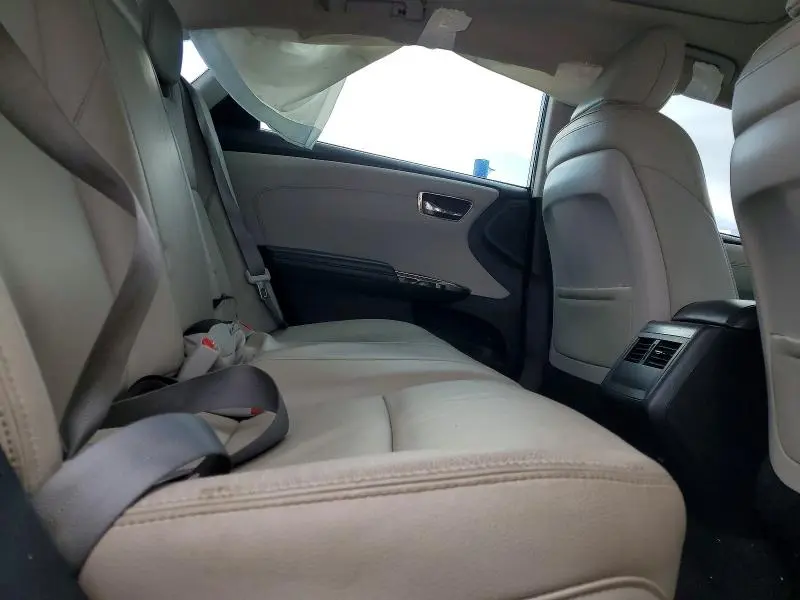 2018 TOYOTA AVALON XLE  