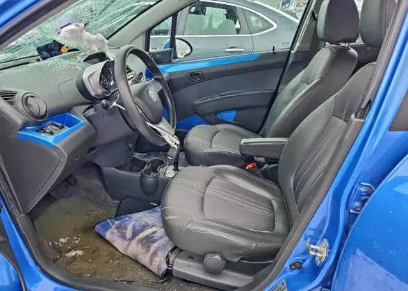 2014 CHEVROLET SPARK 1LT  