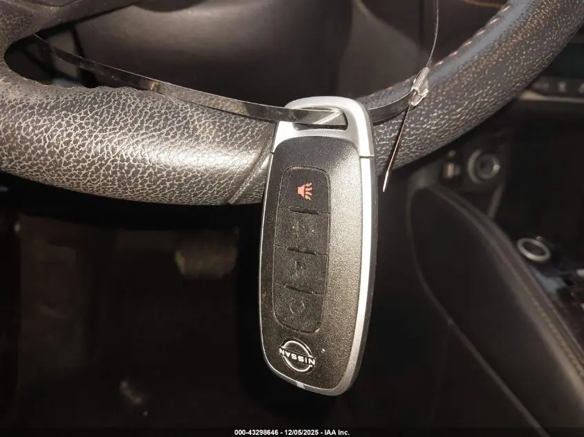 2020 NISSAN KICKS SR XTRONIC CVT