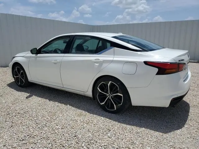 2024 NISSAN ALTIMA SR
