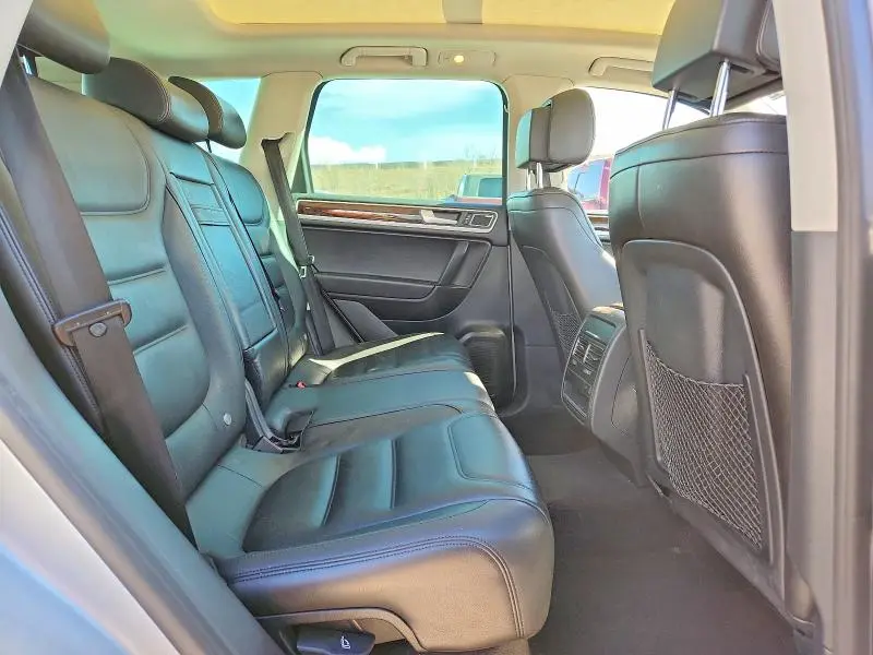 2014 VOLKSWAGEN TOUAREG V6 TDI  