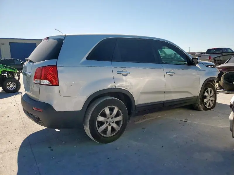 2012 KIA SORENTO BASE  