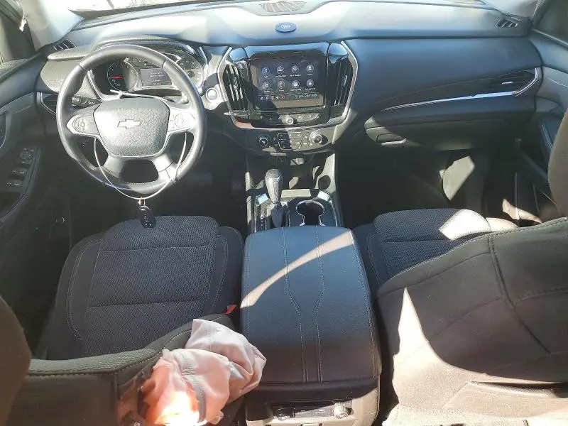 2020 CHEVROLET TRAVERSE LT  