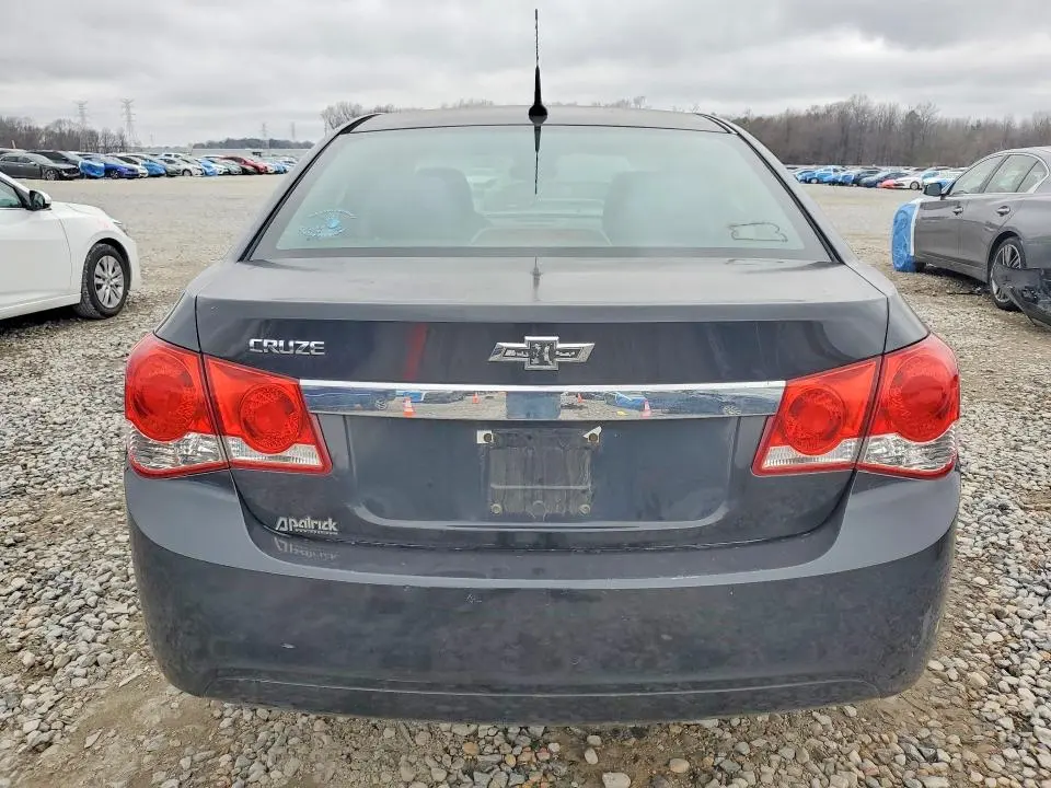 2014 CHEVROLET CRUZE LS  