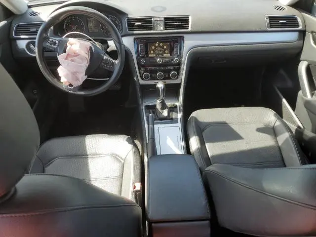2012 VOLKSWAGEN PASSAT SE  