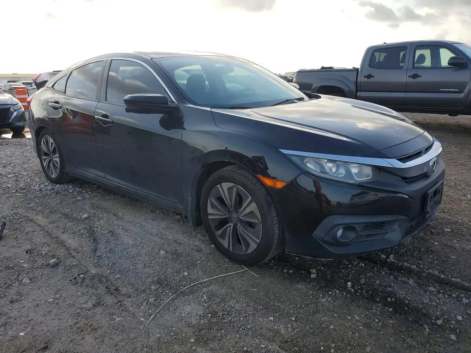 2017 HONDA CIVIC EX  