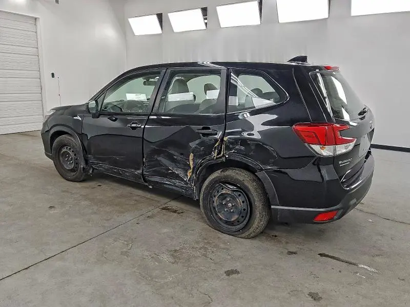 2021 SUBARU FORESTER   