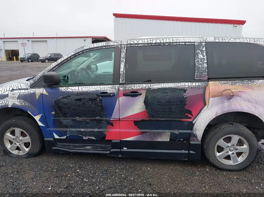2010 DODGE GRAND CARAVAN SE