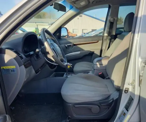 2010 HYUNDAI SANTA FE GLS  