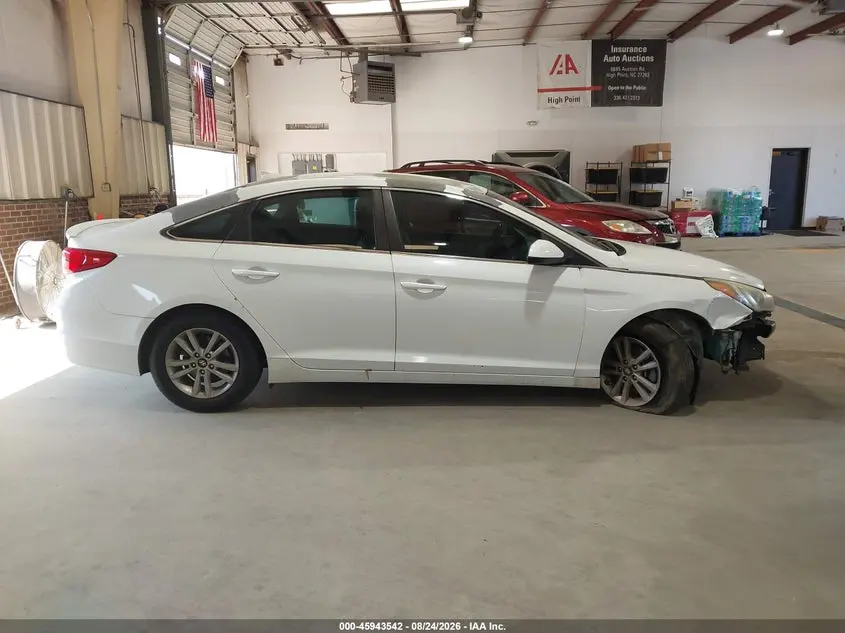 2015 HYUNDAI SONATA SE