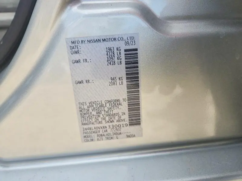 2024 NISSAN ALTIMA SV  