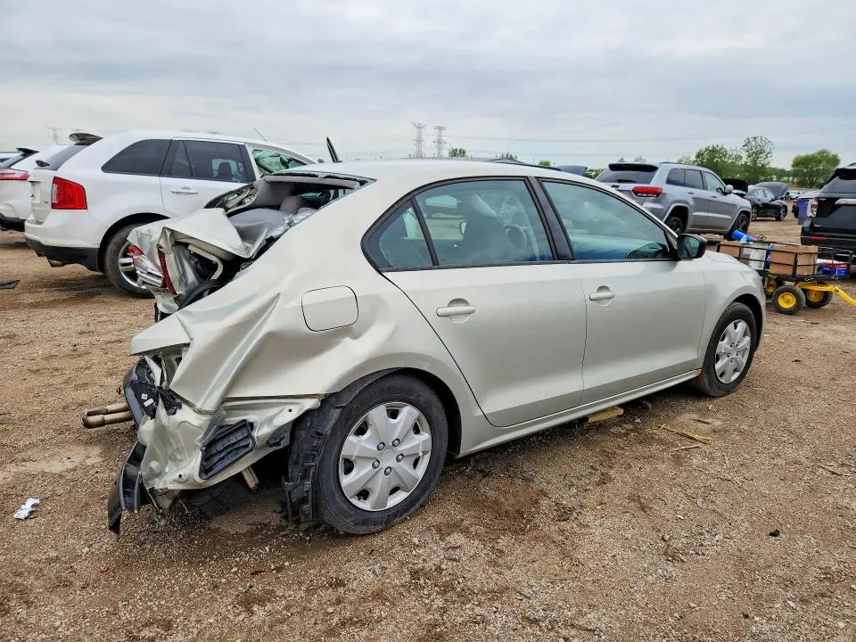2011 VOLKSWAGEN JETTA BASE  