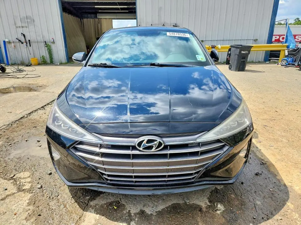 2019 HYUNDAI ELANTRA LIMITED  